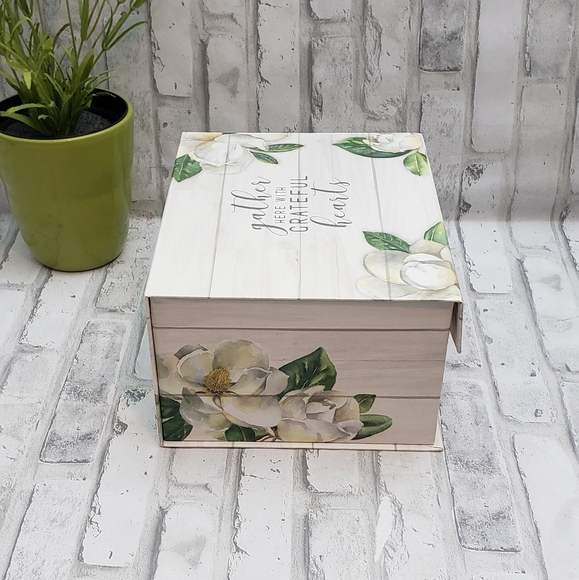 Floral "Gather Here With Grateful Hearts" Flip Top Storage Box - Picture 4 of 12
